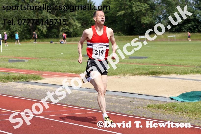 Mens 800 metres, 2019 NEMA Track and Field Champs, Monkton. Photo:  David T. Hewitson/Sports for All Pics